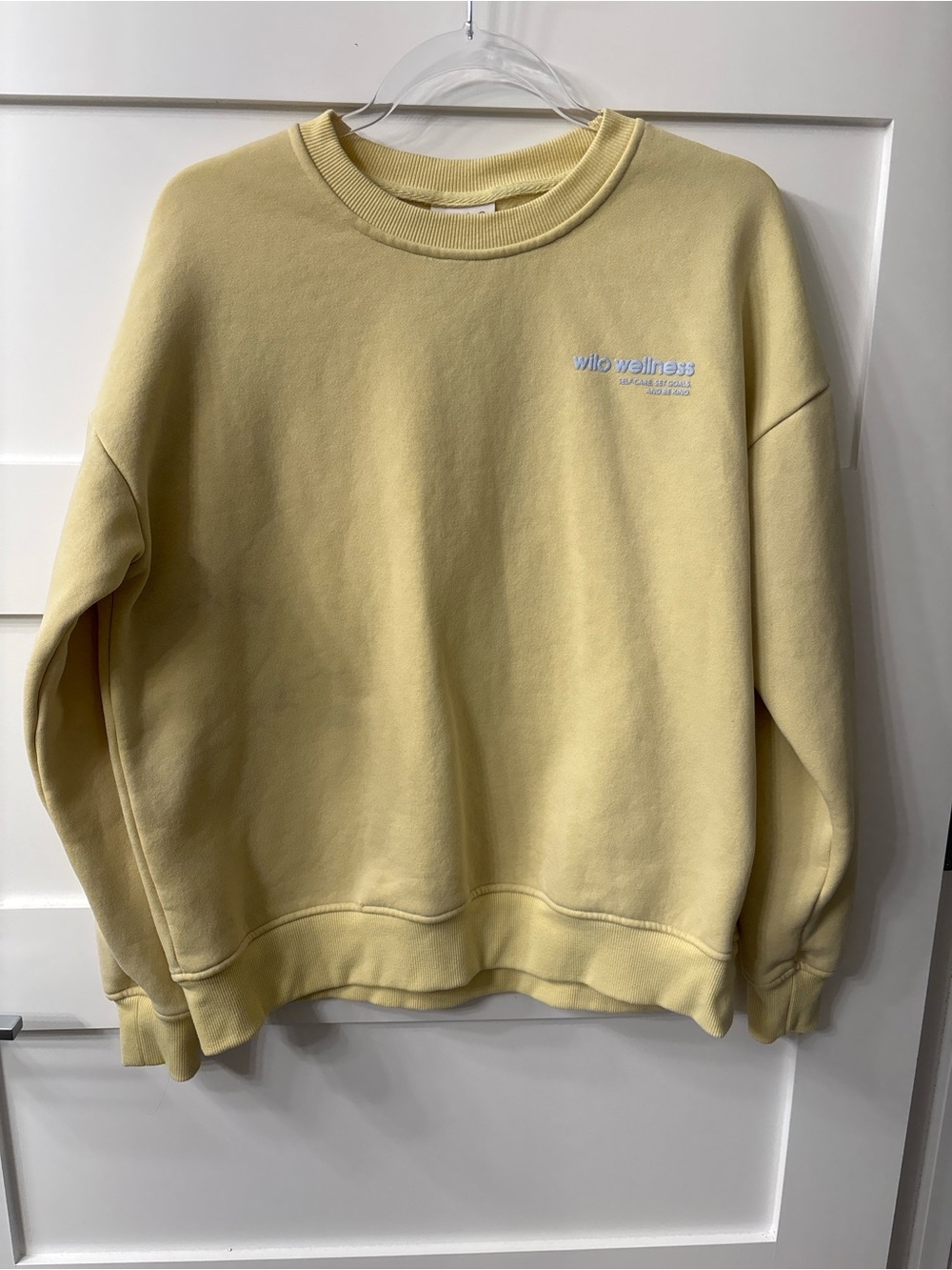 Wilo Women’s Athleisure Cozy Crewneck Pullover Sweatshirt